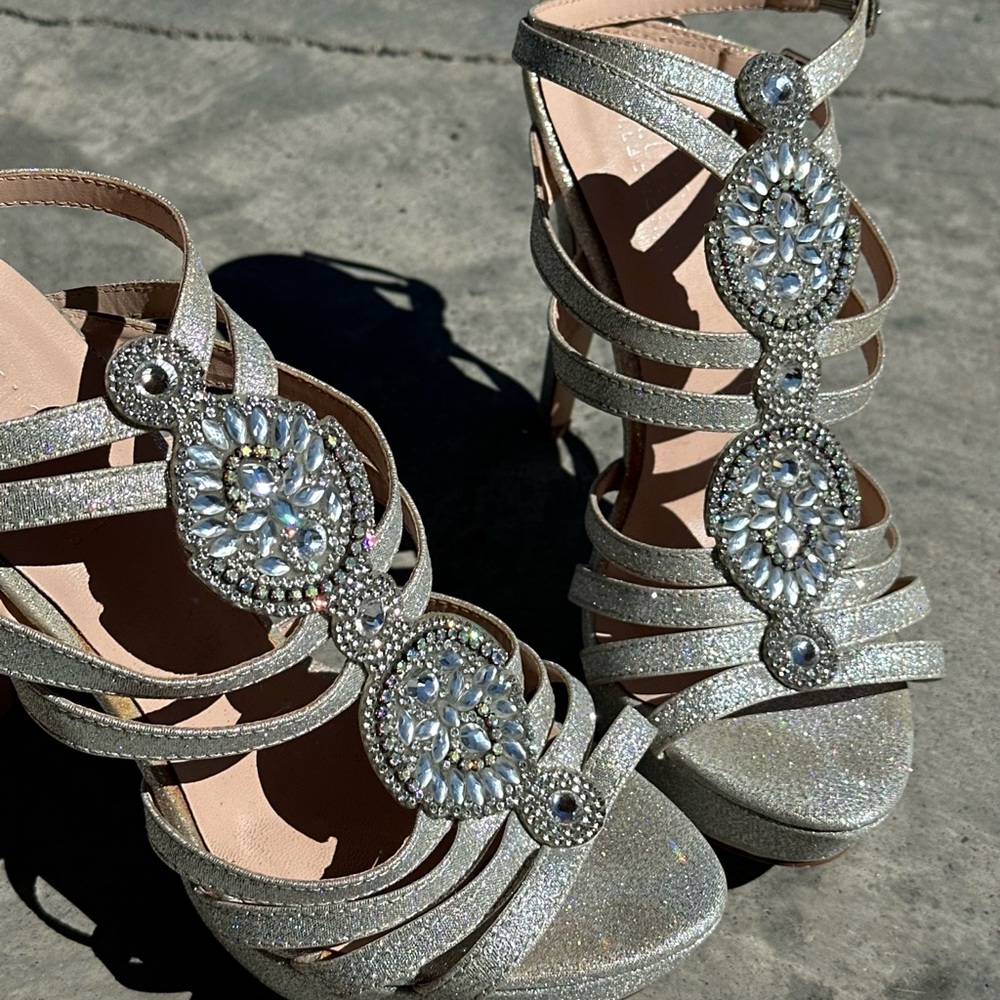 Silver High Comfortable Heels with Rhinestones for Special Occasions
